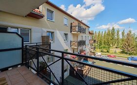Peaceful Wroclaw Apartment For 4 Guests With Balcony By Noclegi Renters